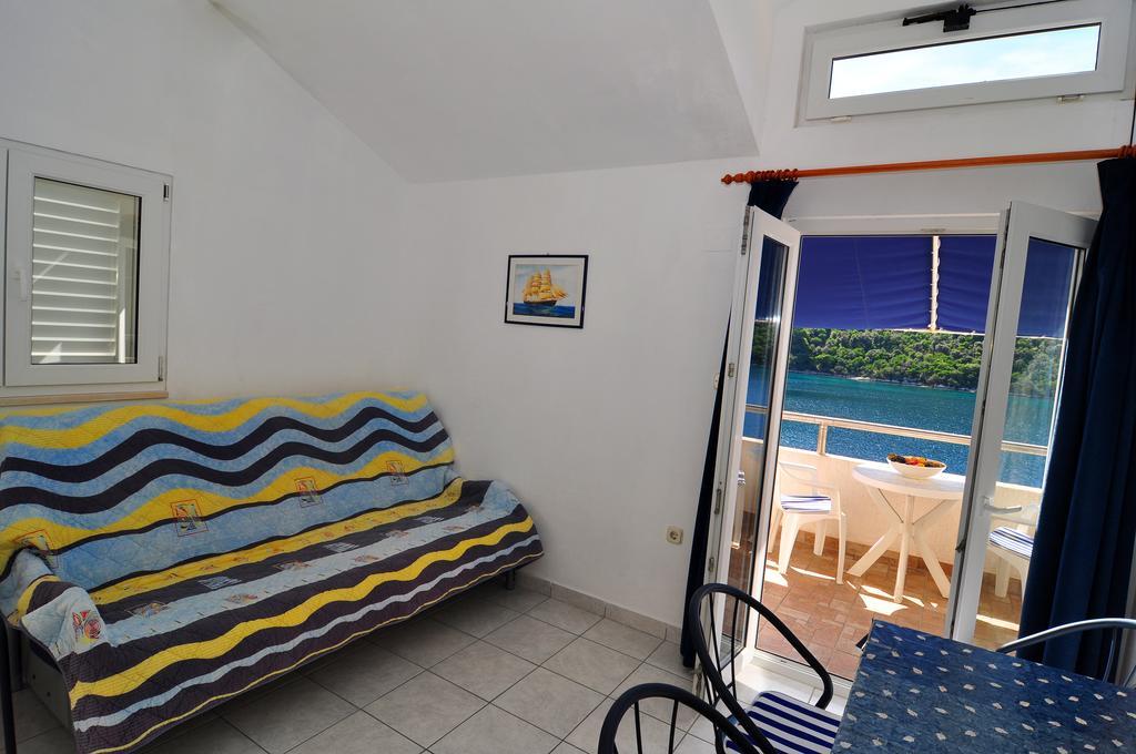 Apartments Livia Lastovo Habitación foto